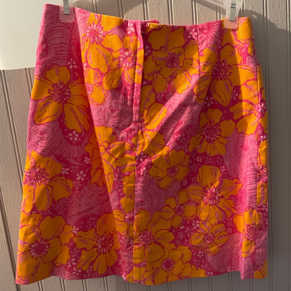 Lilly Pulitzer Women's Ten Ton Elephant Hibiscus Pink Orange Lace Mini Skirt - Picture 2 of 3